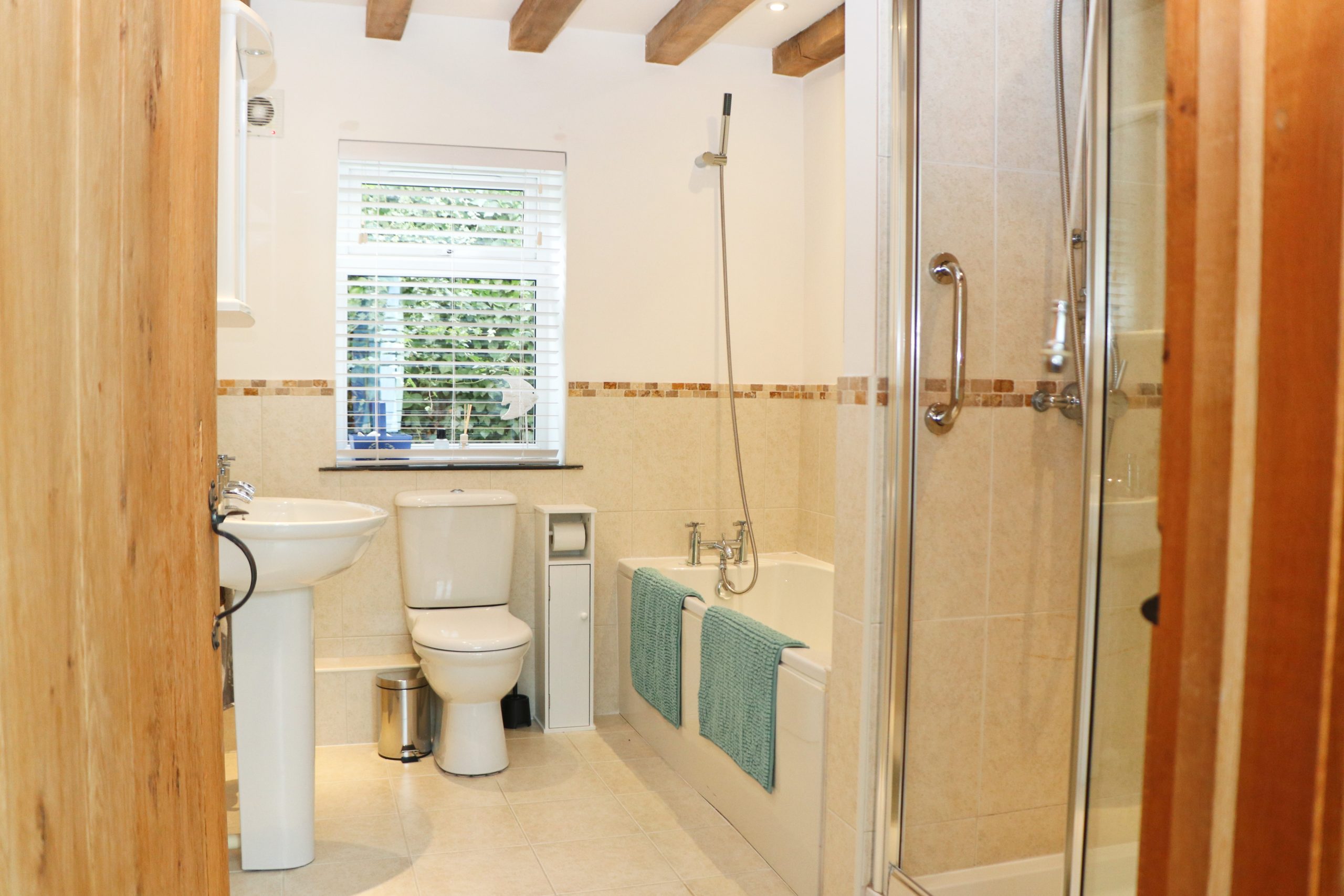 1 main bathroom